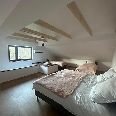 Jaga Family Air Conditioner And Free Parking *