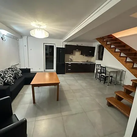 Daire Jaga Family Air Conditioner And Free Parking *